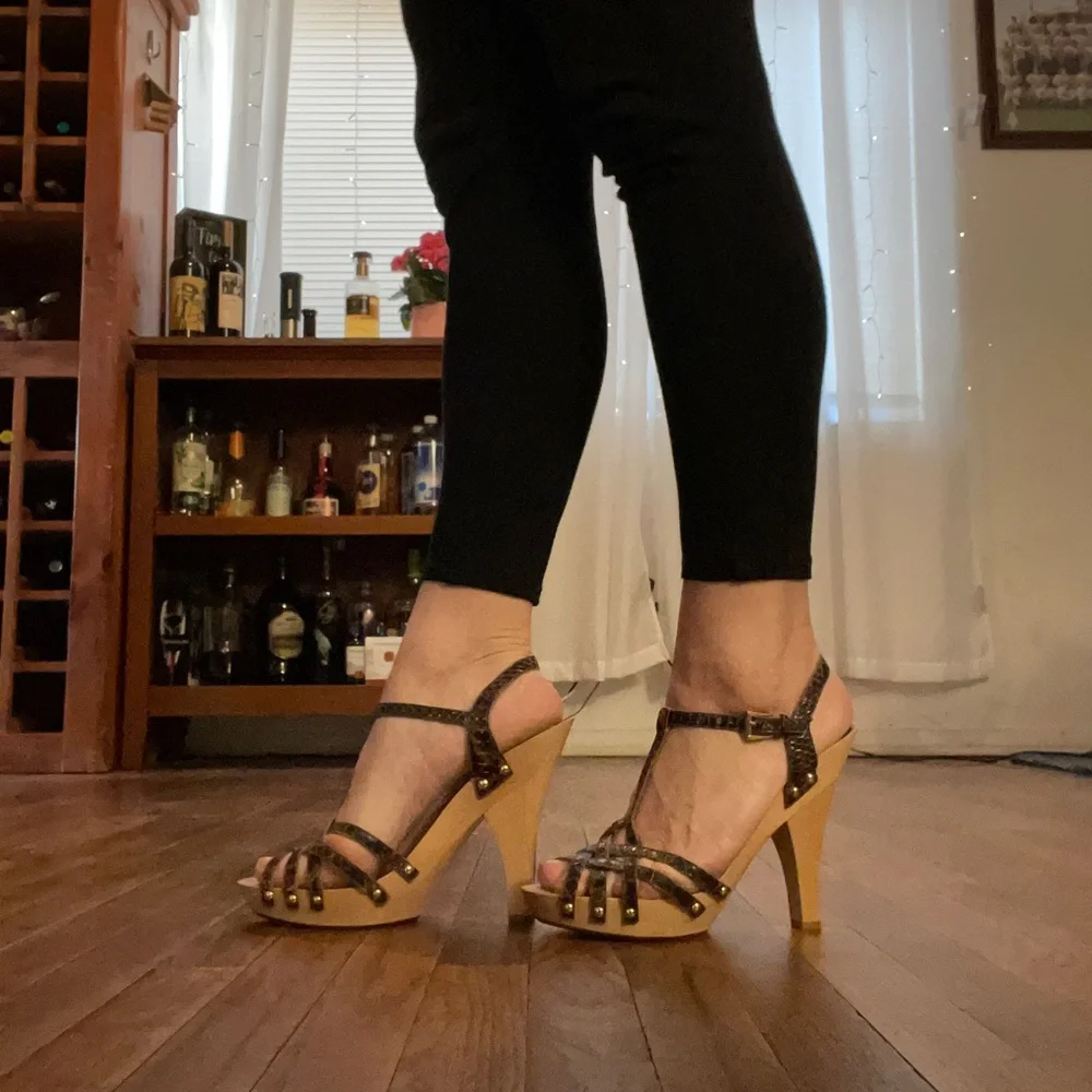 Betsey Johnson High Heels - Picture 1 of 10